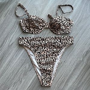 High waisted bikini